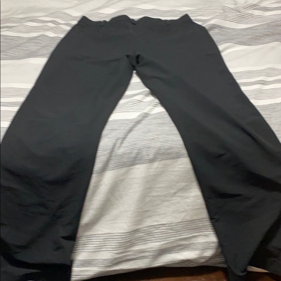 Tiger Woods Collection Nike pants 35 waist - Picture 4 of 4